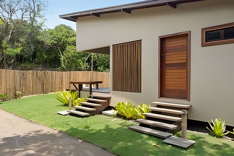 Casa charmosa no jardim: Brisas do Cassange