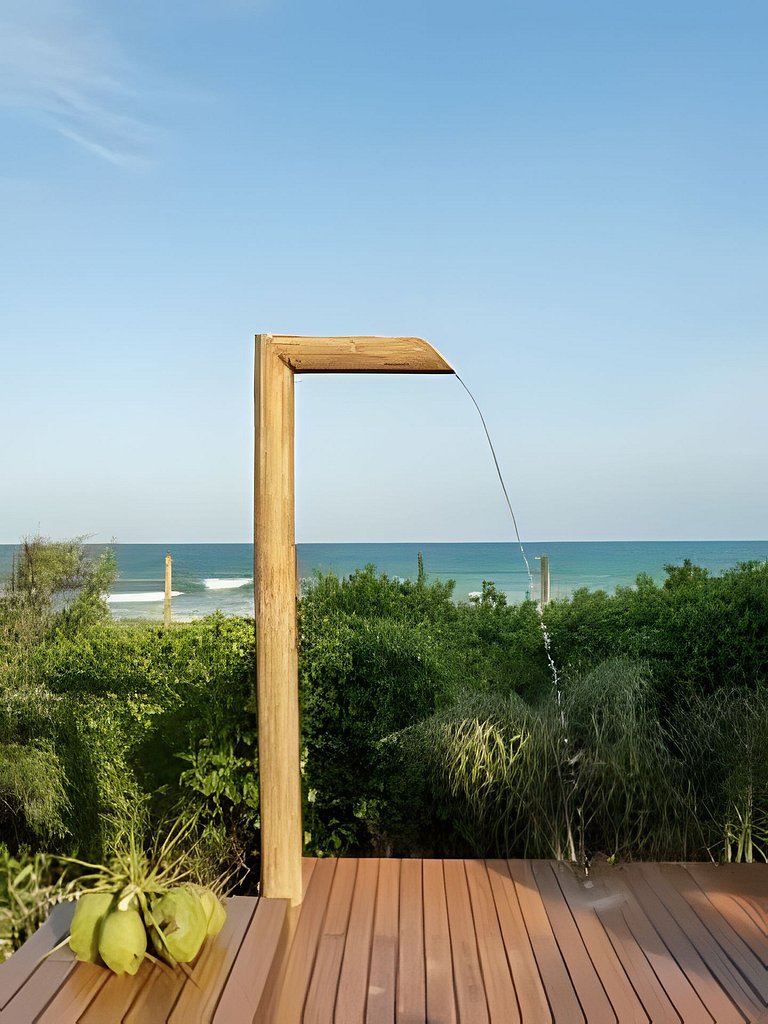 Brisas do Cassange - Villa com 3 casas pé na areia