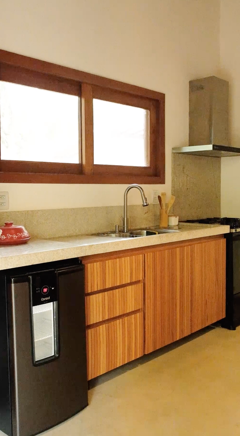 Casa charmosa pé na areia — Brisas do Cassange